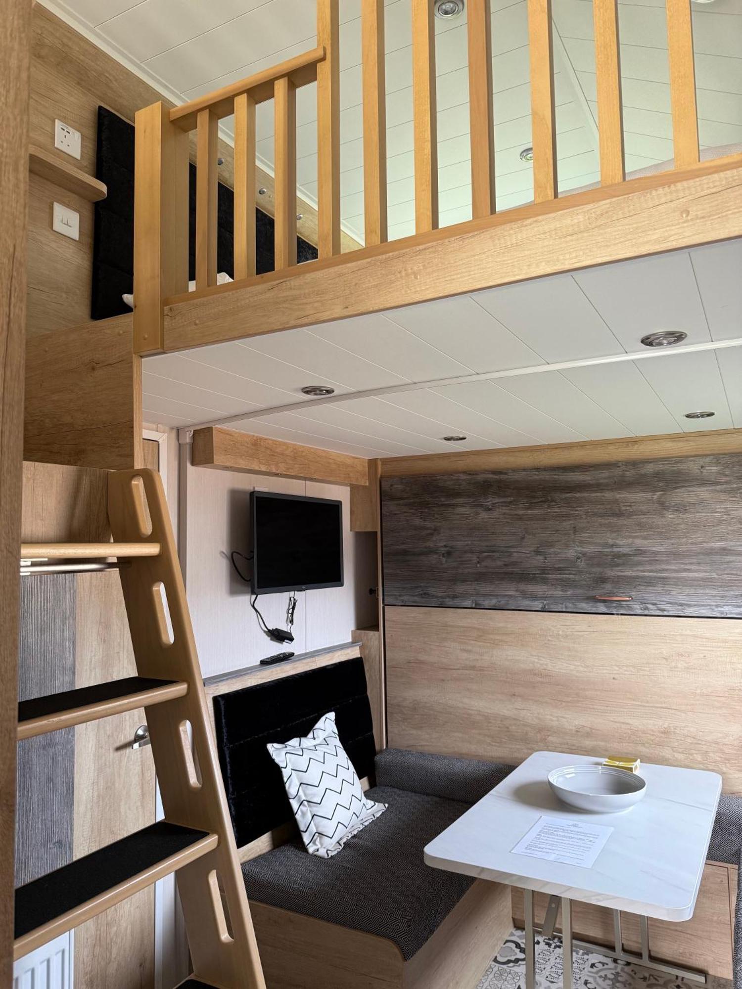 The Parr Pod - Beautiful, Luxury Pod Hotel Aberlour Exterior photo